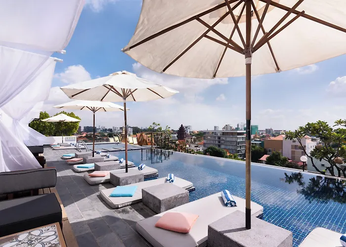 Patio Hotel & Urban Resort